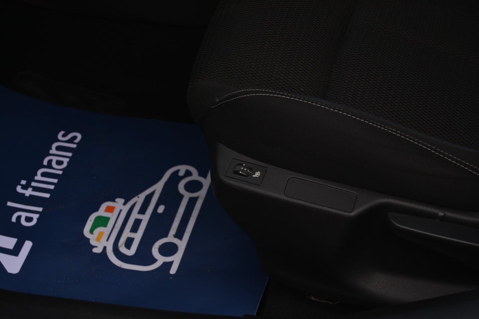 Citroën C4 1,6 BlueHDi 100 Funky 5d