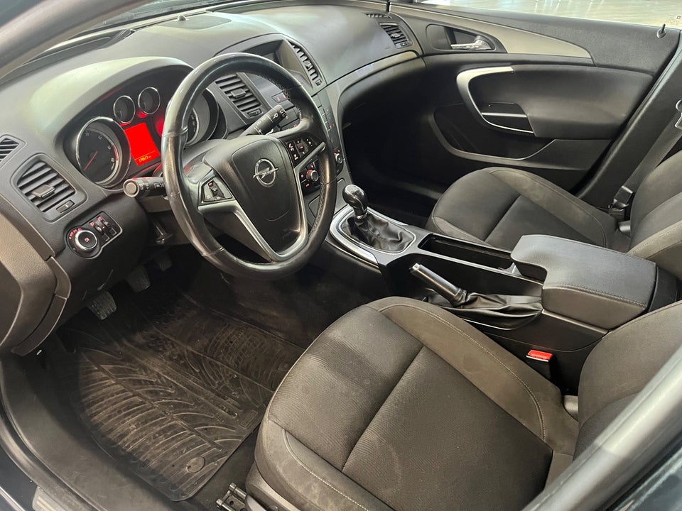 Opel Insignia 2,0 CDTi 130 Cosmo Sports Tourer eco 5d