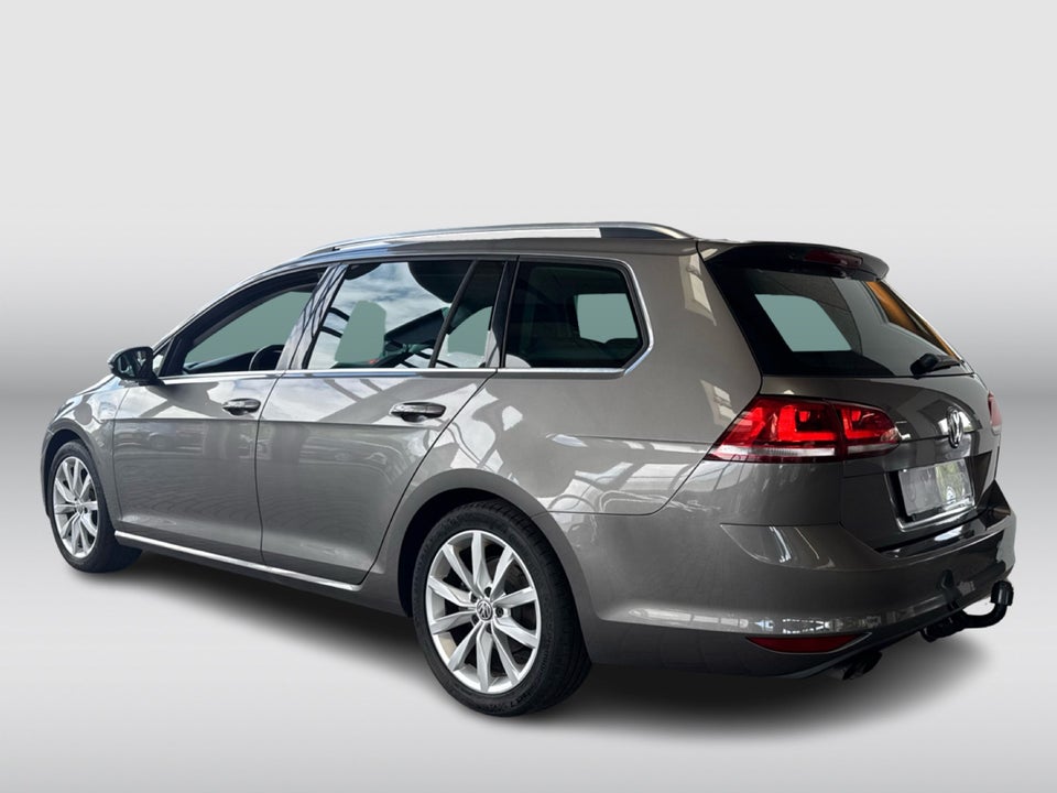 VW Golf VII 1,4 TSi 140 Highline Variant BMT 5d