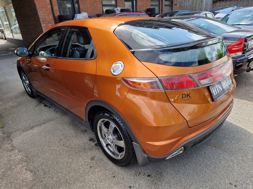 Honda Civic 1,8 Sport 5d