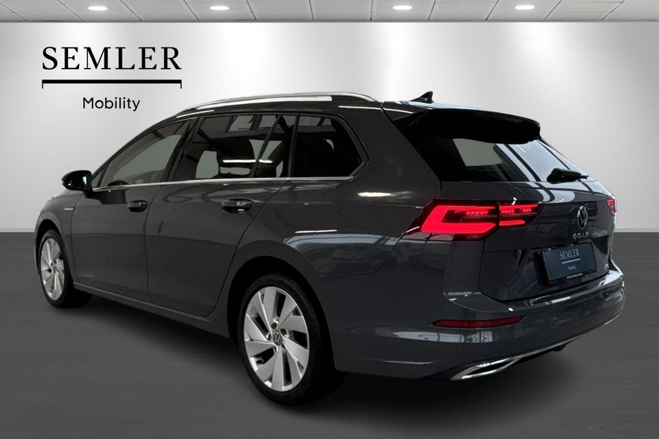 VW Golf VIII 1,5 eTSi 150 Style Variant DSG 5d