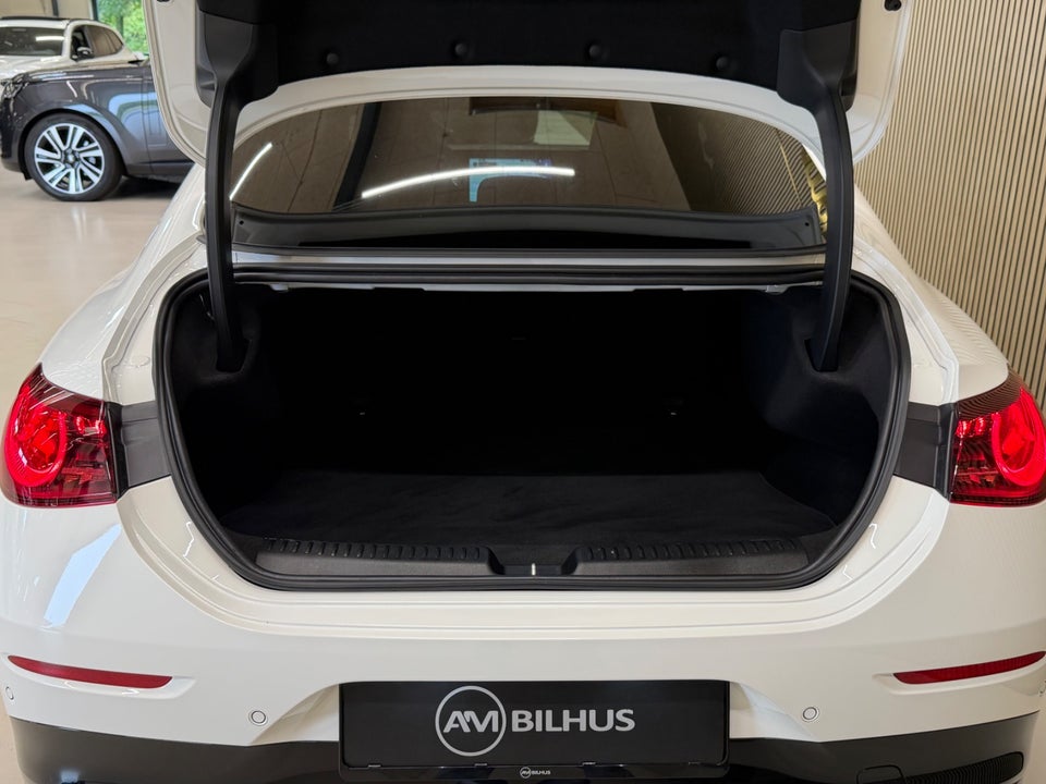 Mercedes CLA250+ electric AMG Line 4d