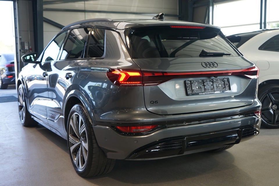 Audi Q6 e-tron S-line performance 5d