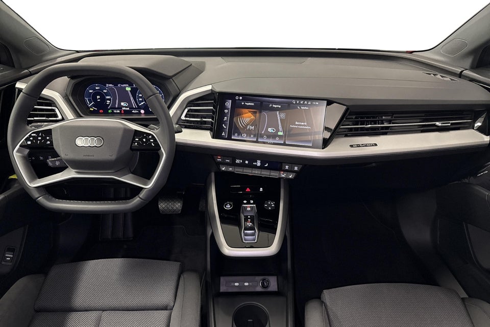Audi Q4 e-tron 45 S-line Edition 5d