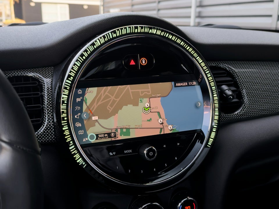 MINI Cooper SE Maximise 3d