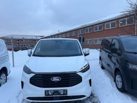 Ford Transit Custom 300L 2,0 EcoBlue Limited aut.