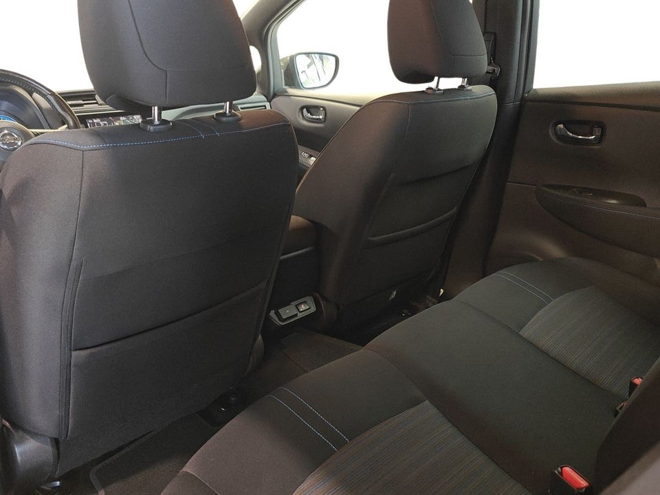 Nissan Leaf 62 e+ Acenta 5d