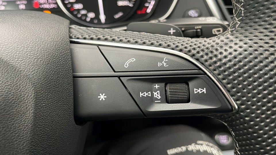 Audi Q5 50 TFSi e S-line quattro S-tr. 5d