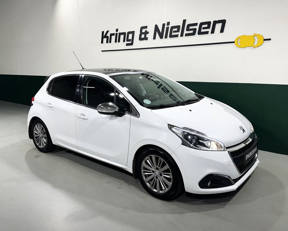 Peugeot 208 1,6 BlueHDi 100 Allure Sky 5d