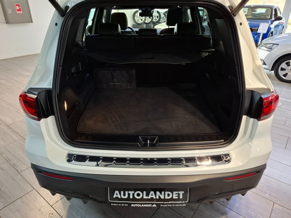 Mercedes EQB300 4Matic 5d