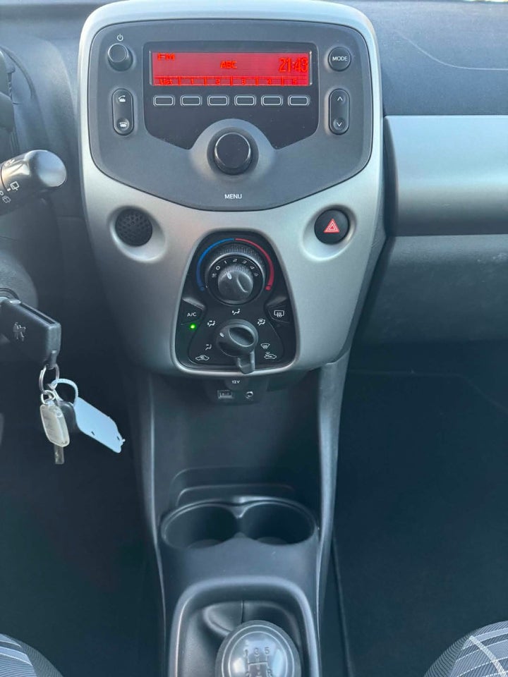 Peugeot 108 1,0 e-VTi 69 Active 5d