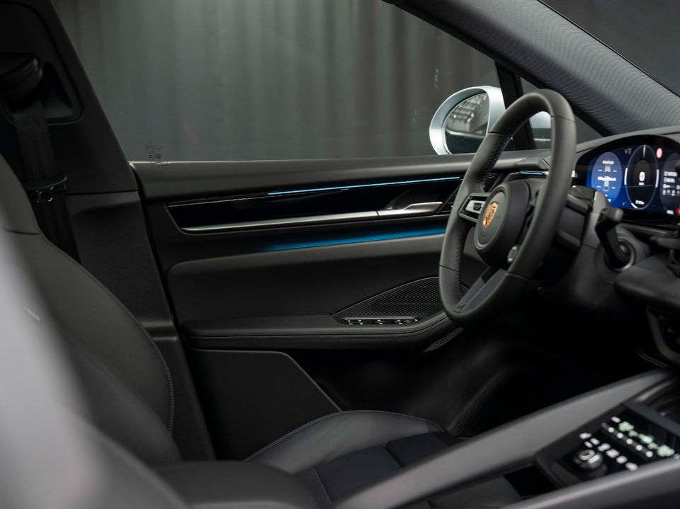 Porsche Macan 5d