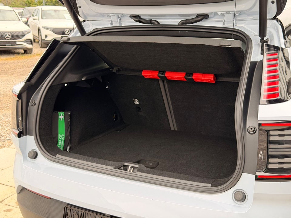 Volvo EX30 Extended Range Ultra 5d