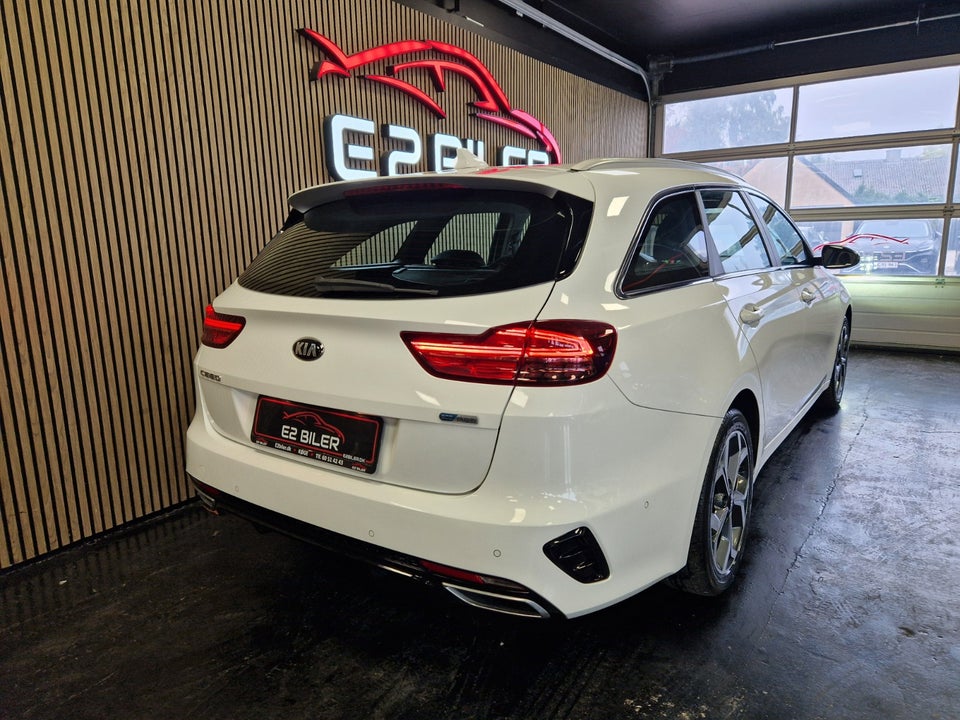 Kia Ceed 1,6 PHEV Upgrade Intro SW DCT 5d