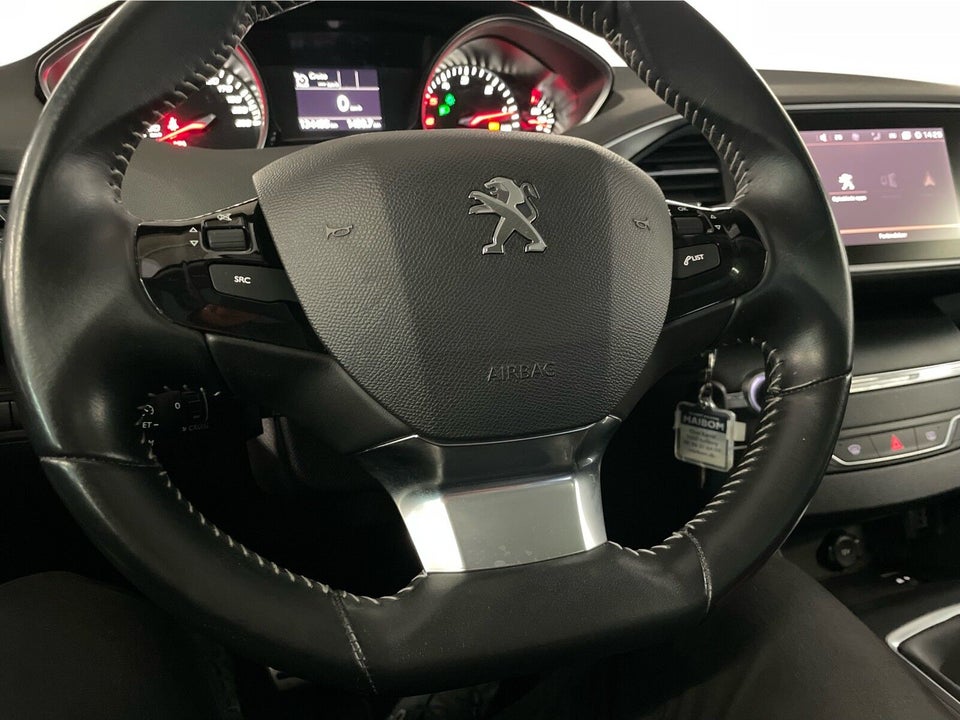 Peugeot 308 1,5 BlueHDi 130 Infinity SW 5d