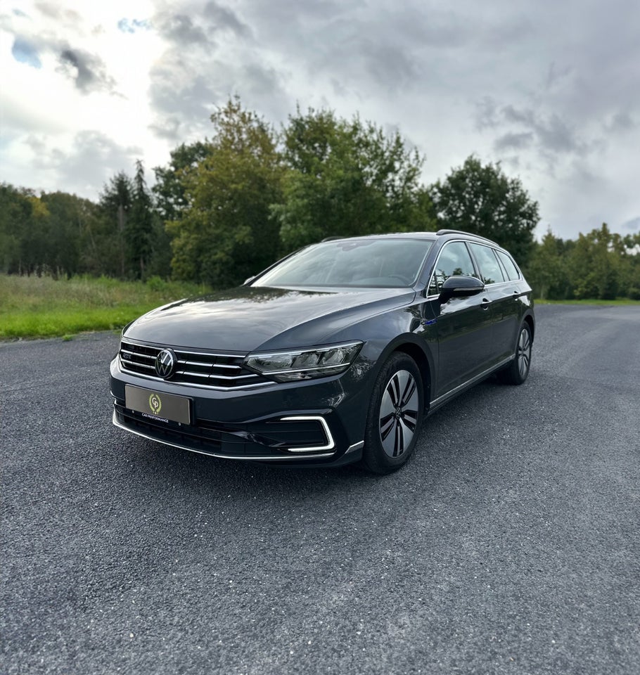 VW Passat 1,4 GTE Variant DSG 5d