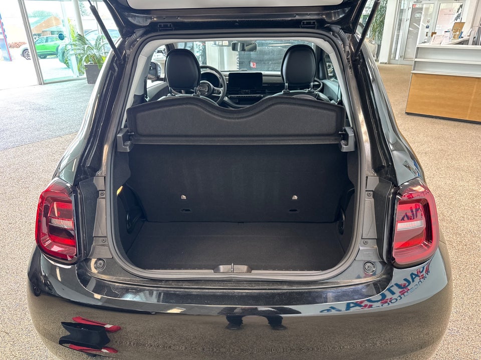 Fiat 500e 42 Icon 3d