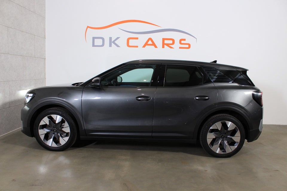 Ford Explorer 84 Premium Extended Range AWD 5d