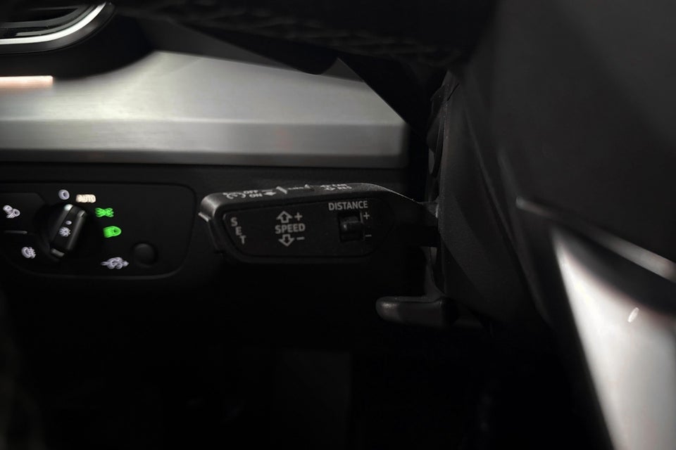 Audi Q5 55 TFSi e S-line quattro S-tr. 5d