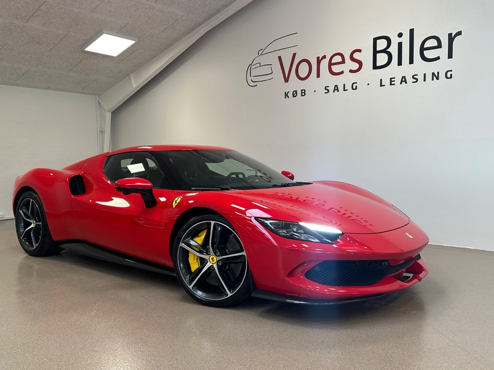 Ferrari 296 GTB 2,9 DCT 2d