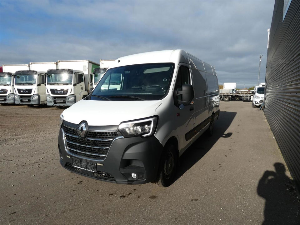 Renault Master IV T35 2,3 dCi 165 L3H2 Kassevogn RWD