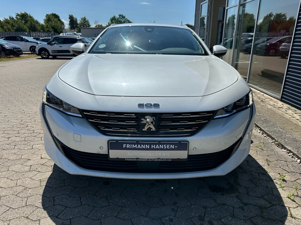 Peugeot 508 1,6 Hybrid Allure Pack SW EAT8 5d