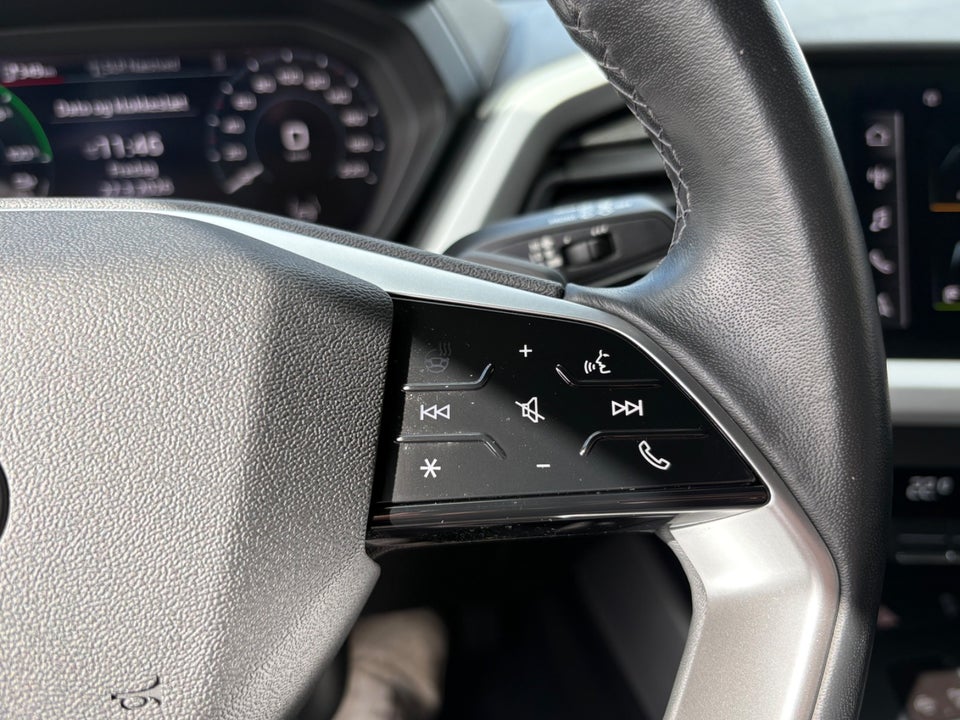 Audi Q4 e-tron 40  5d