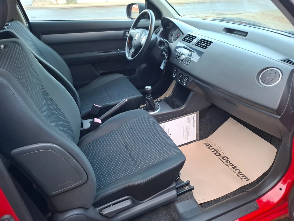 Suzuki Swift 1,3 GL 3d