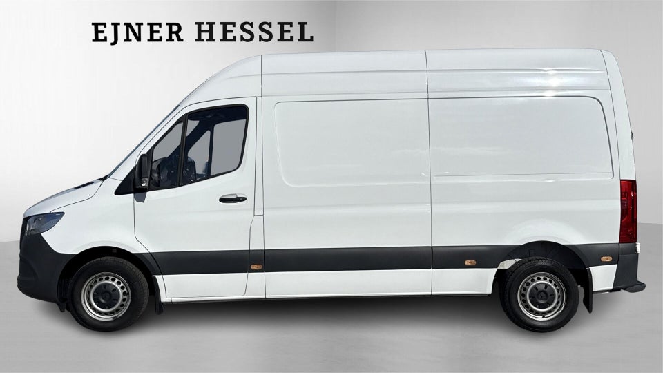 Mercedes Sprinter 215 2,0 CDi A2 Kassevogn aut. FWD