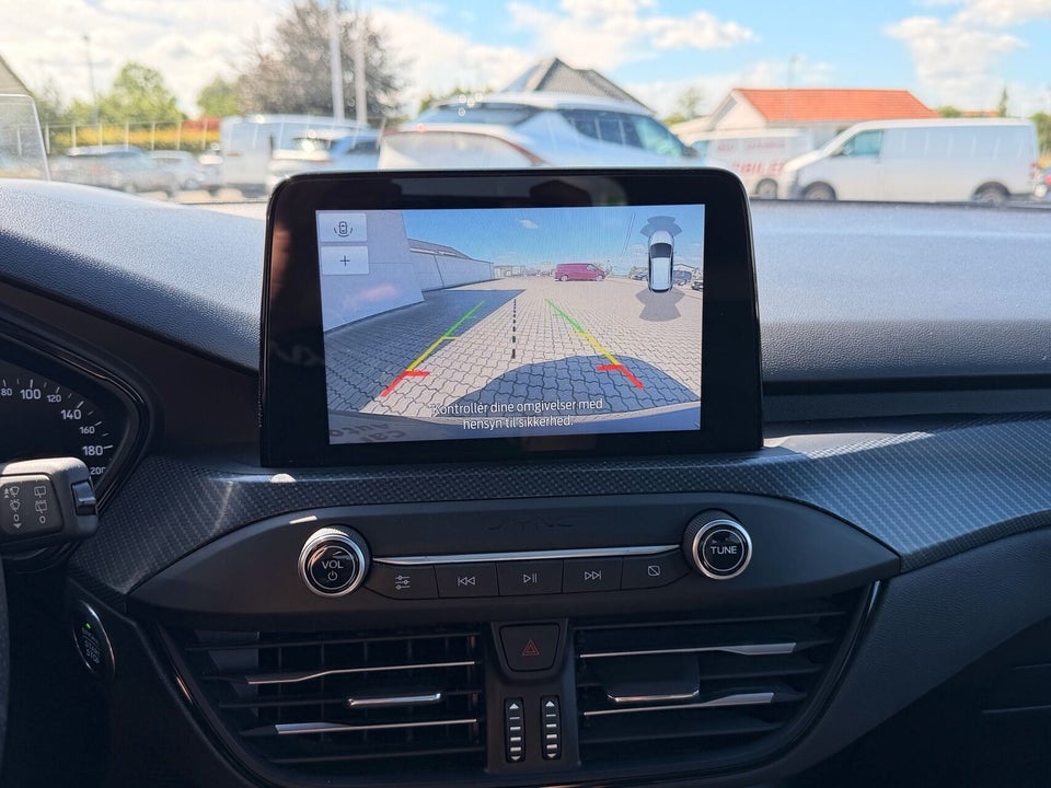Ford Focus 1,0 EcoBoost ST-Line 5d