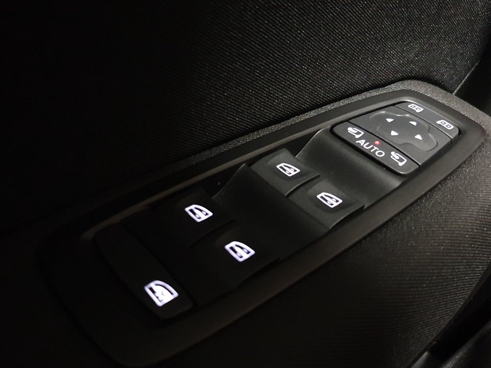 Renault Megane IV 1,2 TCe 130 Zen 5d