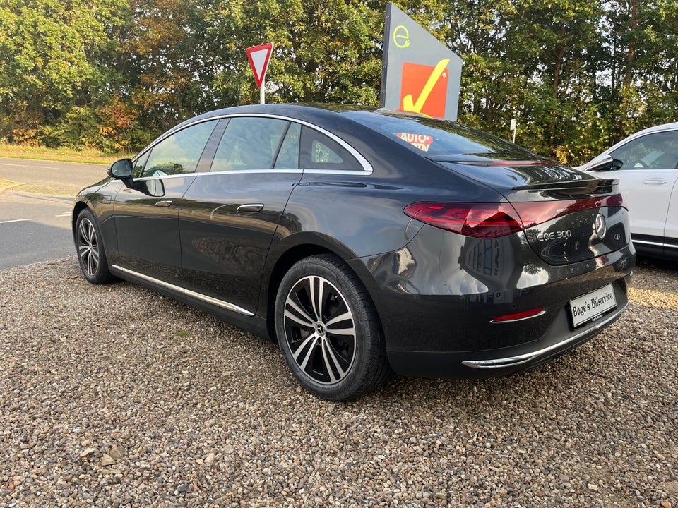 Mercedes EQE300 Electric Art 4d