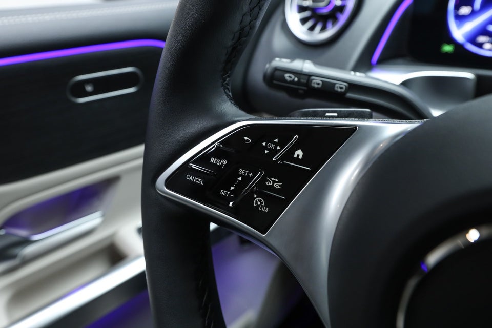 Mercedes EQB350 Progressive Advance Plus 4Matic 5d