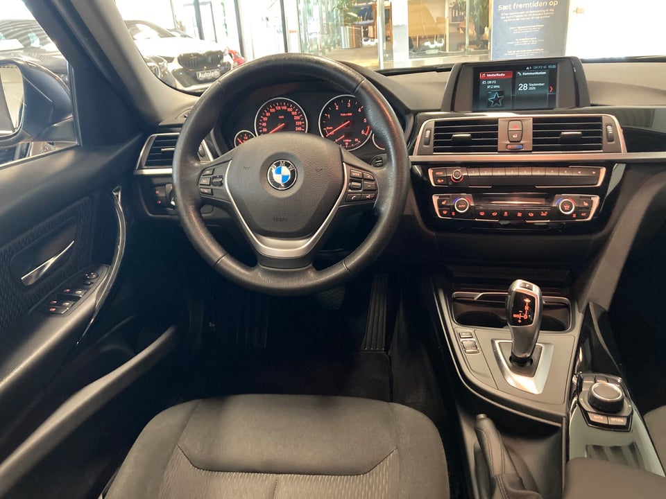 BMW 320d 2,0 Advantage aut. 4d