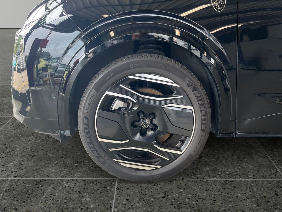Peugeot e-5008 77 GT 7prs 5d