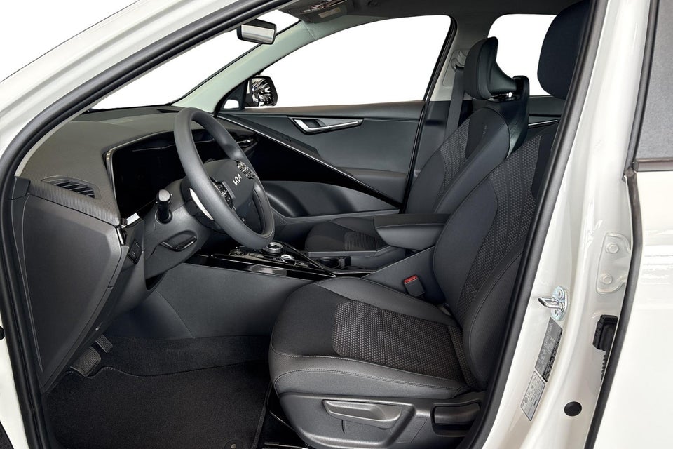 Kia Niro 64 EV Access 5d