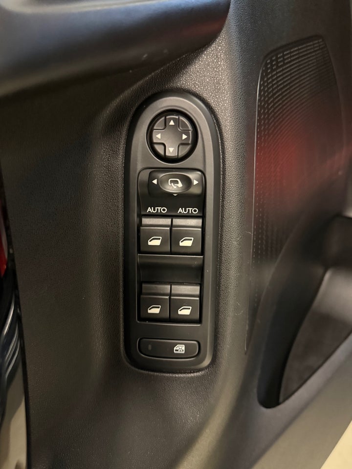 Citroën C3 1,6 BlueHDi 100 Seduction Complet 5d