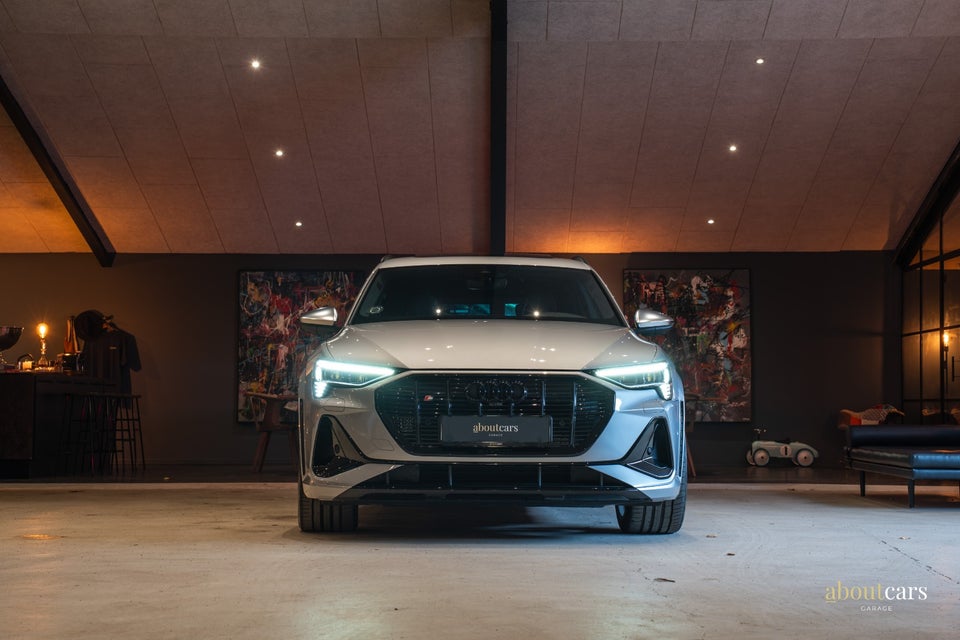 Audi e-tron S Sportback quattro 5d