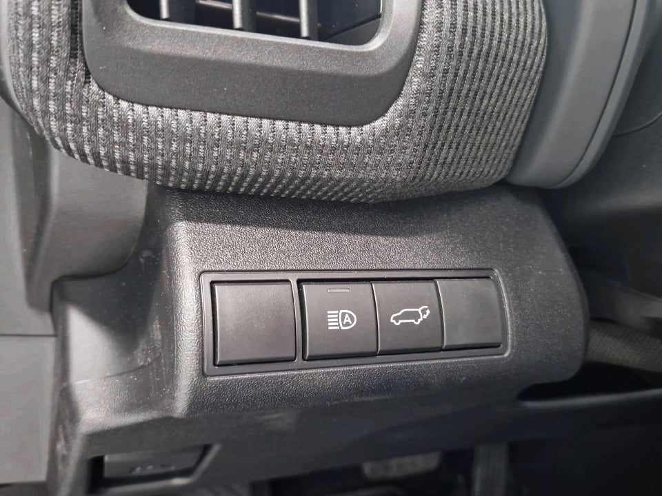 Toyota bZ4X Executive 5d