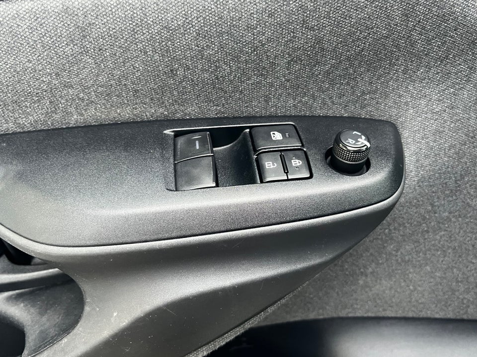 Toyota Yaris 1,5 Hybrid H3 Smart e-CVT 5d