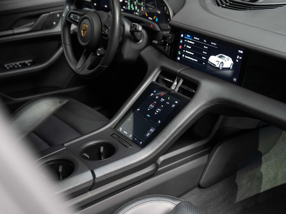 Porsche Taycan 4S Performance+ Cross Turismo 5d