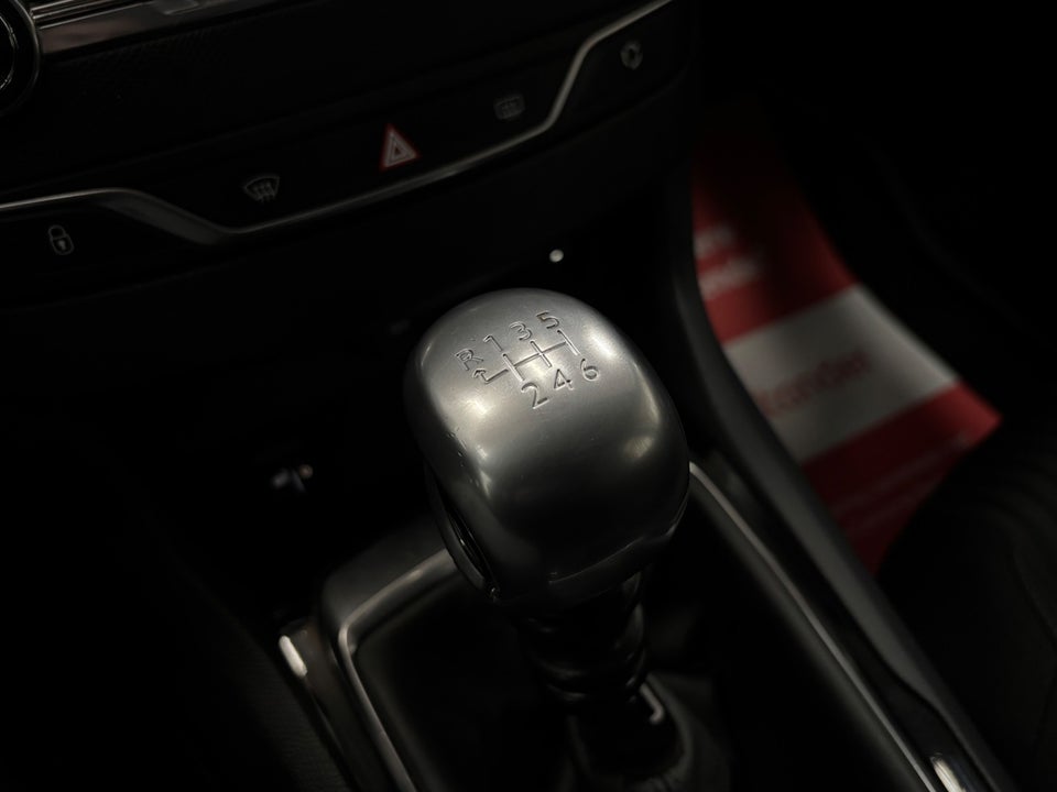 Peugeot 308 1,6 THP 125 Allure 5d