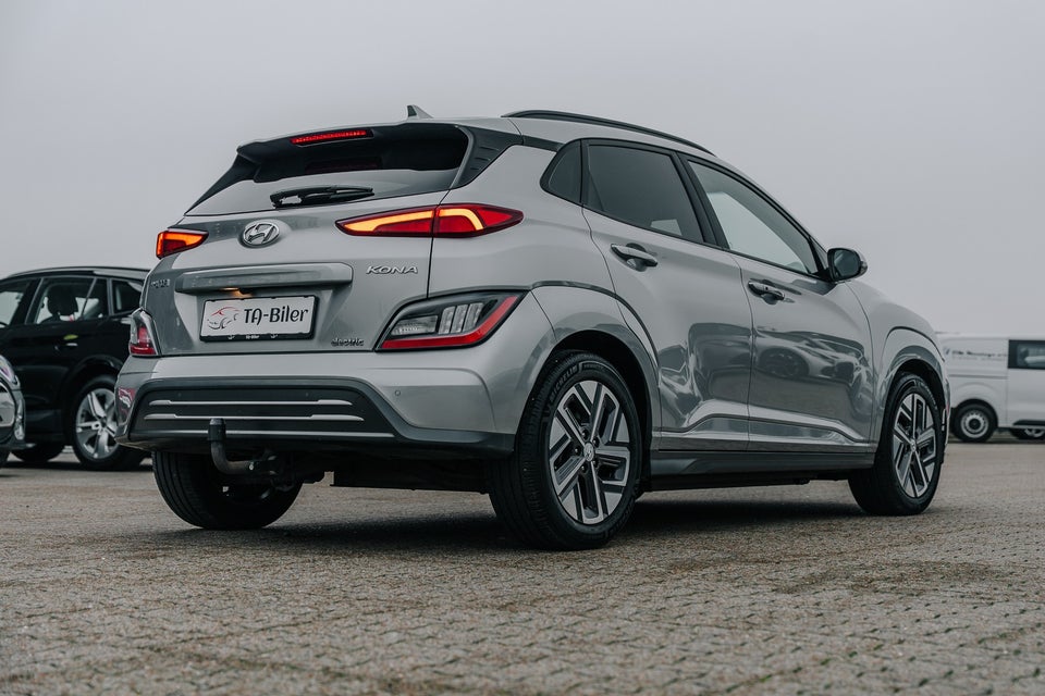 Hyundai Kona 64 EV Advanced 5d