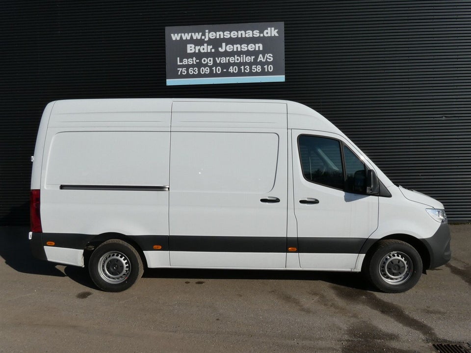 Mercedes Sprinter 317 2,0 CDi A2 Kassevogn PRO aut. RWD