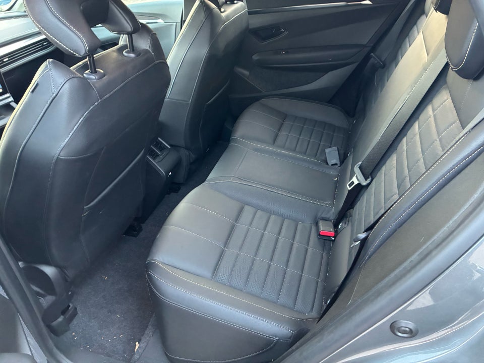 Renault Megane E-Tech 60 Iconic 5d