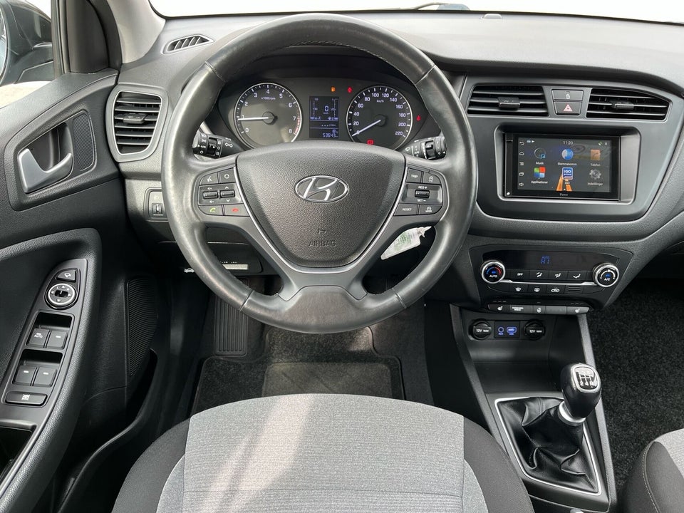 Hyundai i20 1,25 Sport 5d
