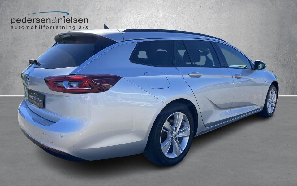 Opel Insignia 1,5 T 165 Dynamic Sports Tourer 5d