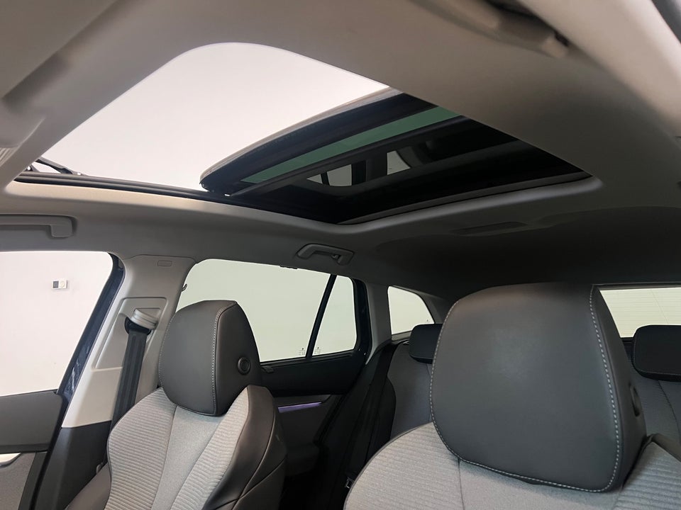 Skoda Enyaq 80 iV Loft 5d