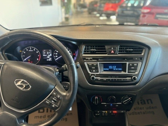 Hyundai i20 1,25 Trend 5d