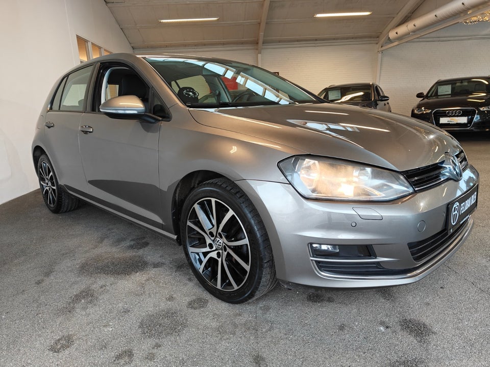 VW Golf VII 1,4 TSi 140 Highline DSG BMT 5d